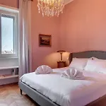 Vespucci Luxury Apartment With Amazing View By Mamo Florence